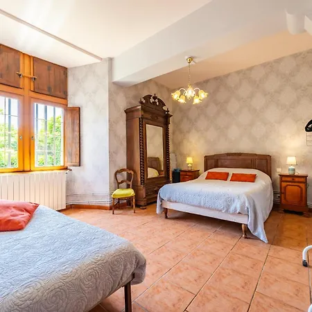 Du Chateau De Curton Holiday home Daignac