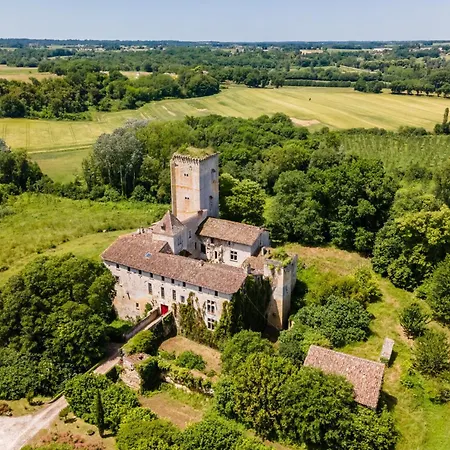 Holiday home Du Chateau De Curton Daignac