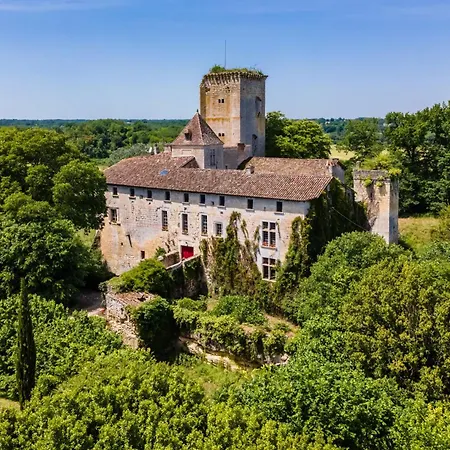 Du Chateau De Curton Holiday home